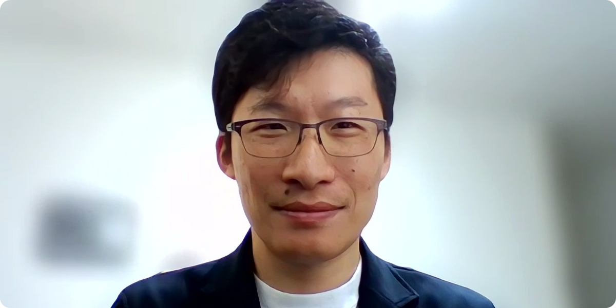 SaaS営業のカスタマーサクセスやコンサルタント職として働く人のイメージ写真